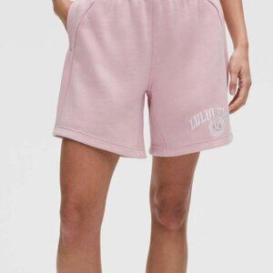 NWT Lululemon Scuba Oversized Mid Rise Short 7" Graphic Pink Haze XL SOLD OUT